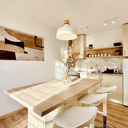 Apart-hotels-sofia, Ahs 4*